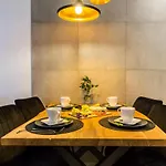 Royal - Basen&spa شقة