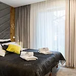 شقة Royal - Basen&spa زاكوباني