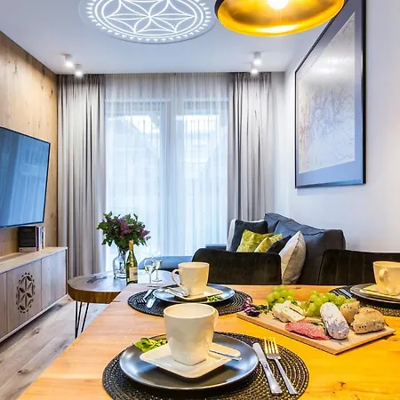 Apartment Royal - Basen&spa *