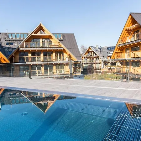 Royal - Basen&spa Apartment *