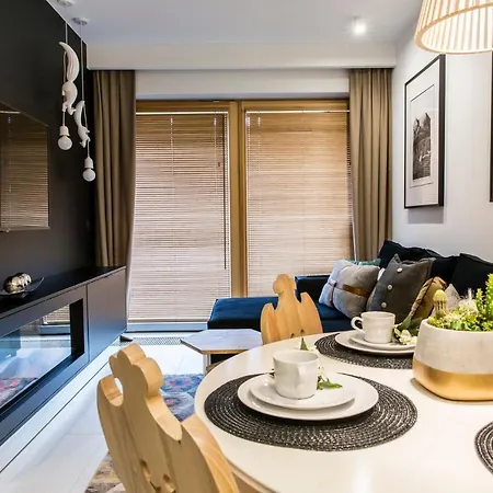 Royal - Basen&spa ザコパネ